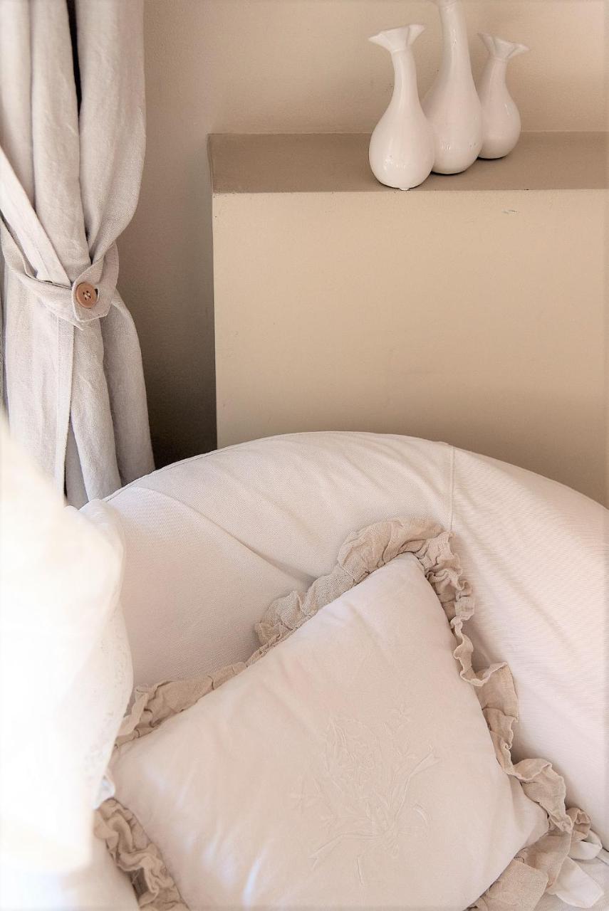 Bed In Bo Saragozza Hotel โบโลญญา ภายนอก รูปภาพ